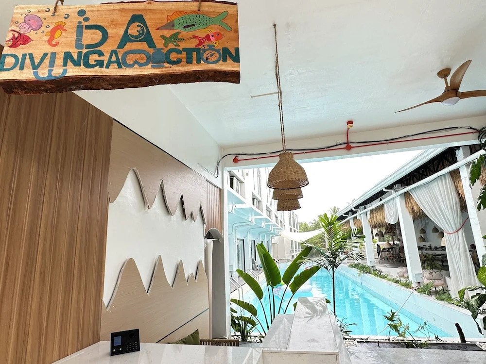 Diving Addiction Resort
