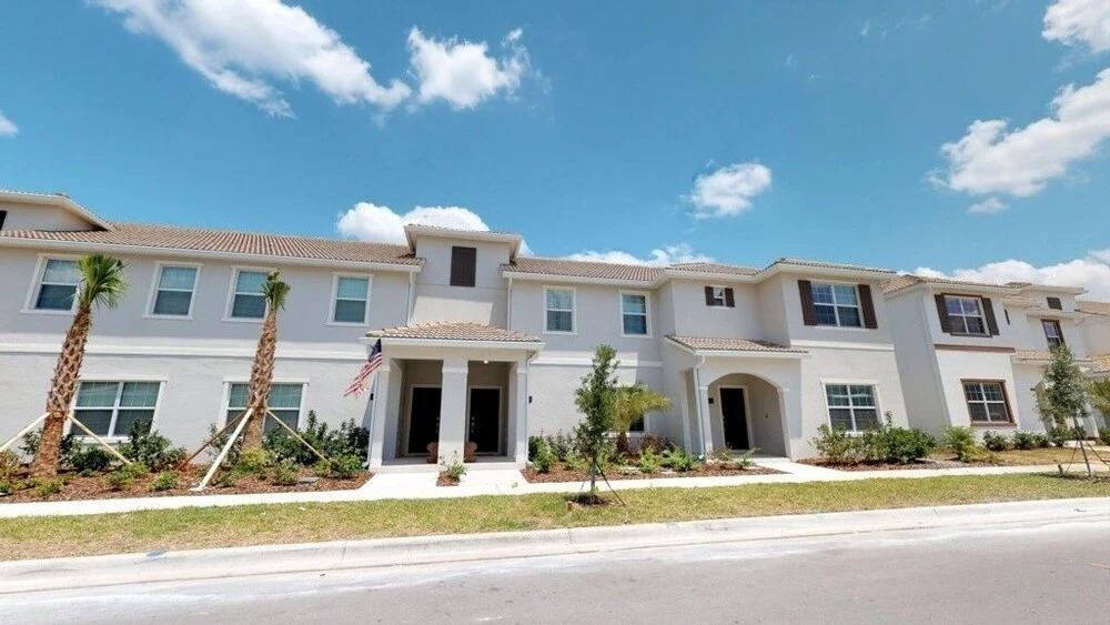 Storey Lake - Amazing 4 Bedroom Villa Townhouse