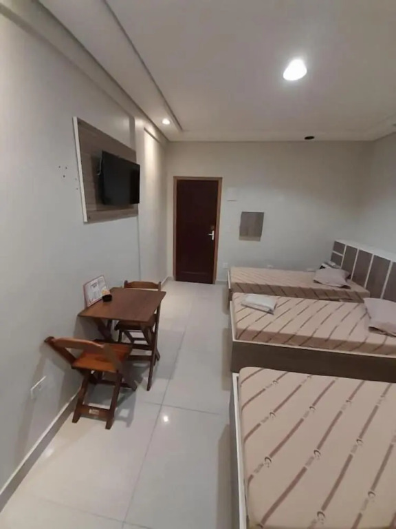 Hotel off