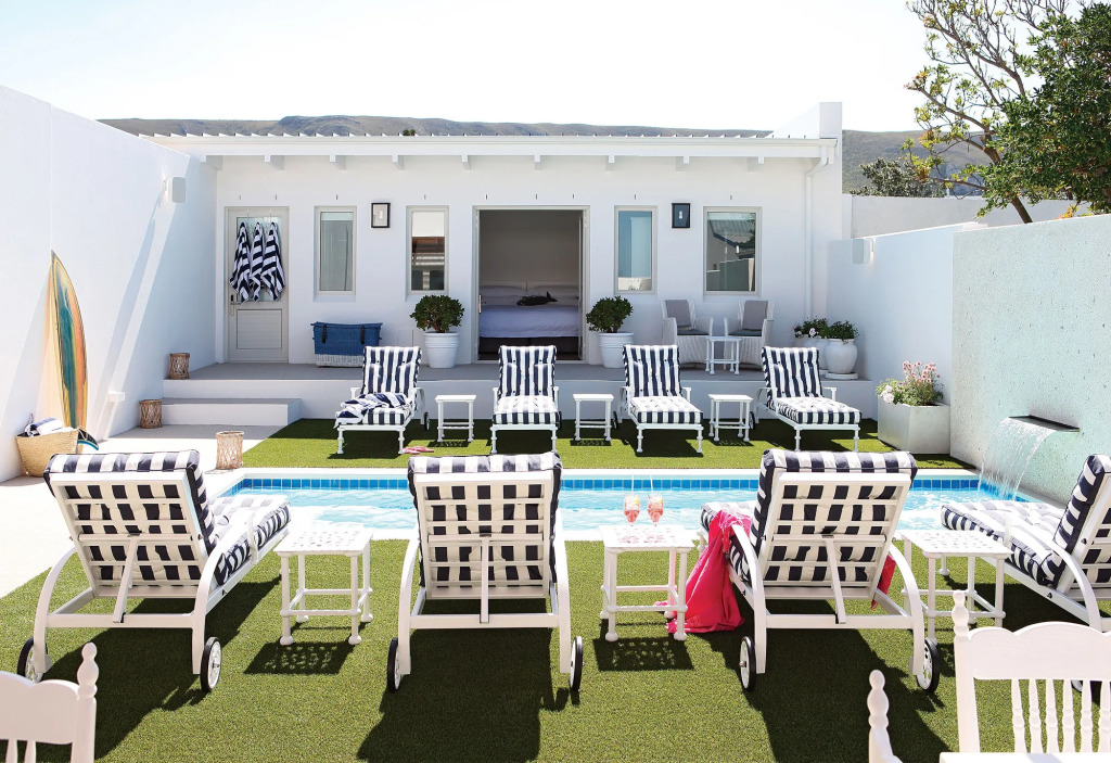 One Marine Drive Boutique Hotel & Spa by The Living Journey Collection