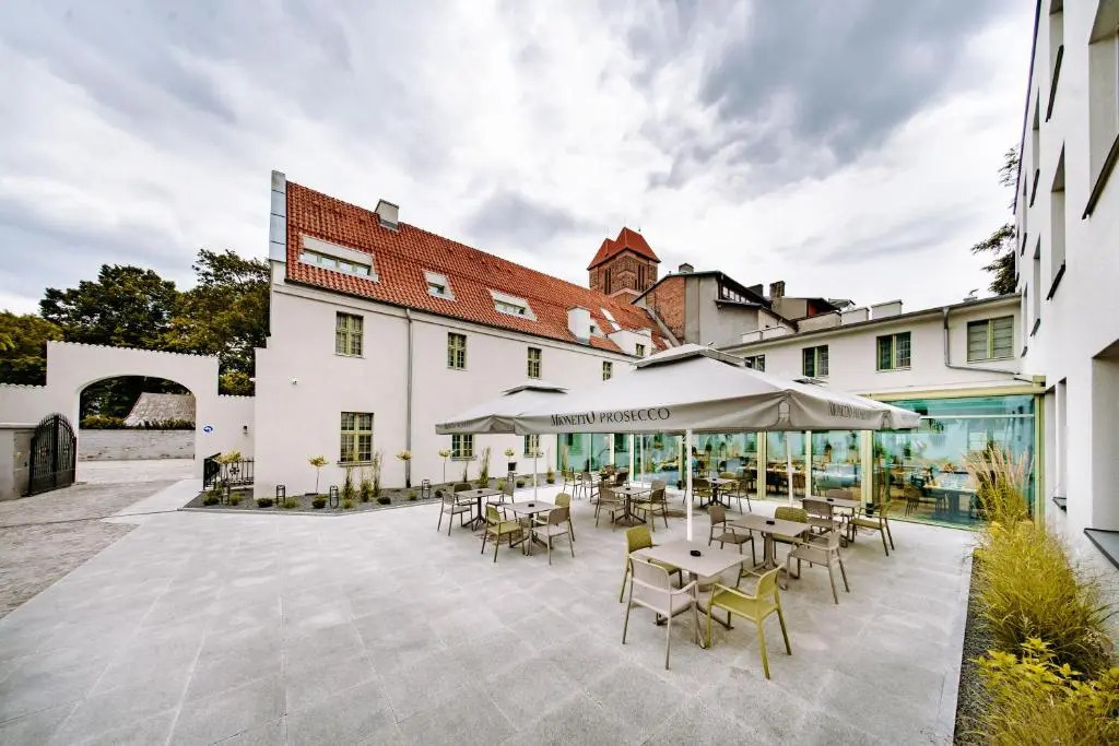 Hotel ETER
