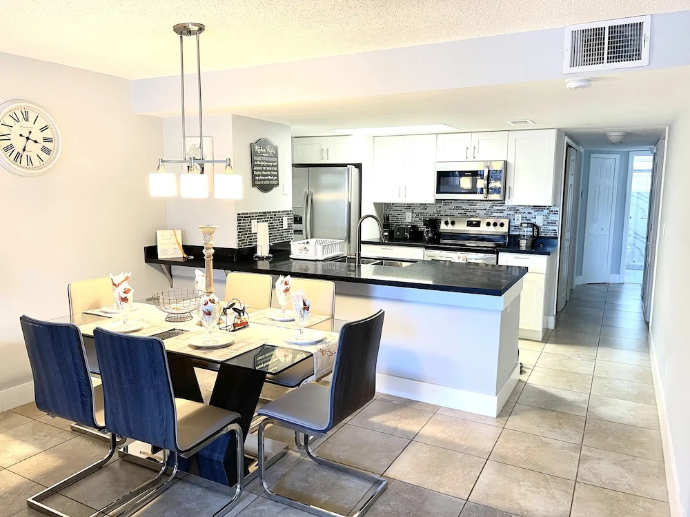 Beautiful Luxury Apartment - Close to Disney
