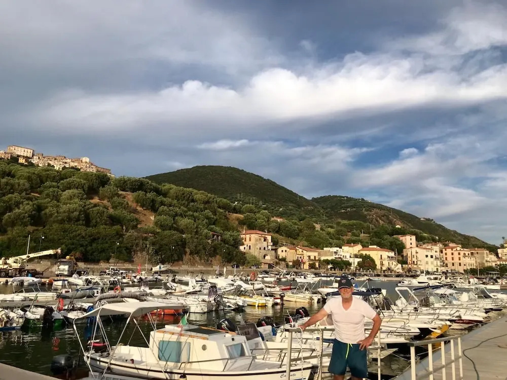 Centre of Pisciotta - Apt - Sleeps 4 - Seaside