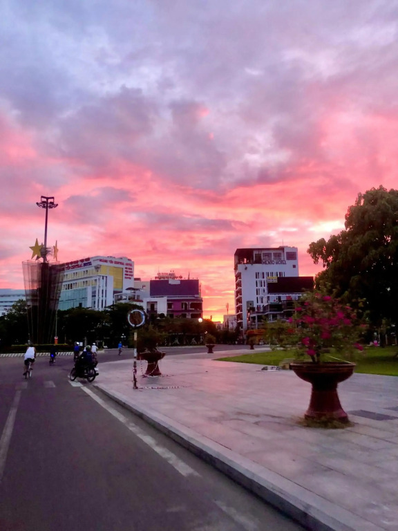 Khách Sạn ĐÔNG DƯƠNG Quy Nhơn