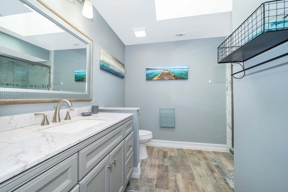 4820 Jamaica Lane 4bed