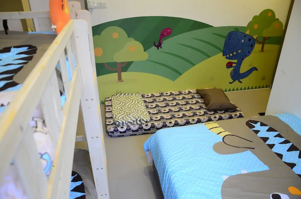 The Woodz Thematic Homestay - Cameron Highlands Golden Hills Night Market