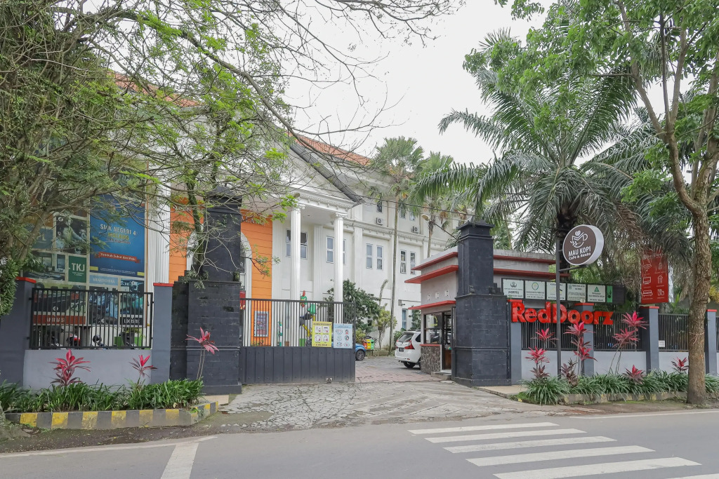 RedDoorz Syariah @ Klojen Malang