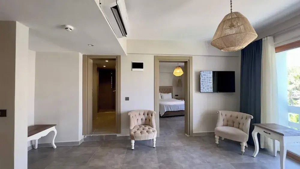 Mercans Bodrum Beach Hotel