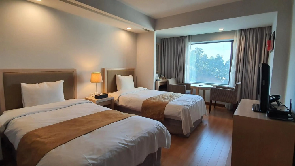 Gyeongpo Beach Hotel