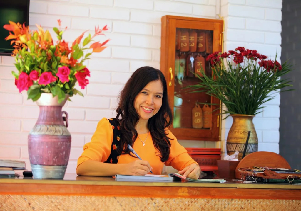 Bagan Hmwe Hotel