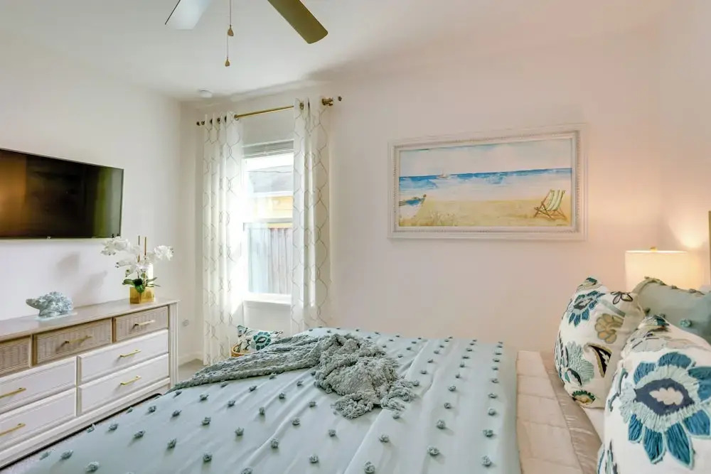 Beautiful Port St Lucie Home w/ Hot Tub!
