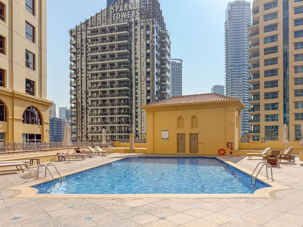 Luxe Marina View Retreat - 2BDRM