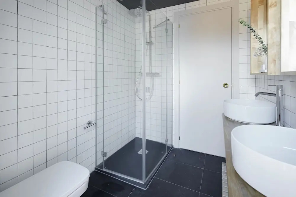 Eth Paer 1 by FeelFree Rentals