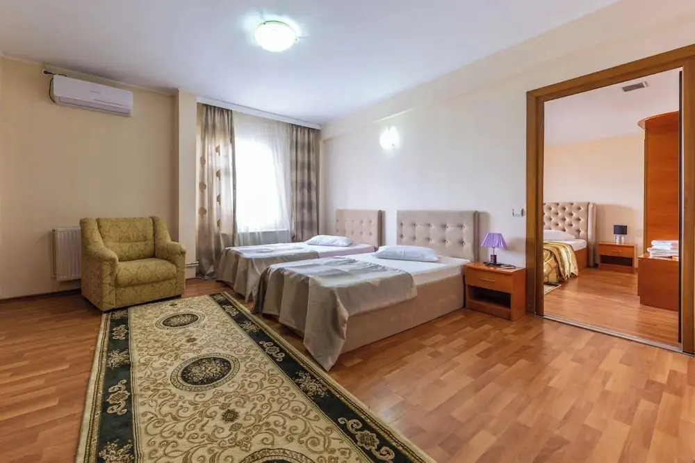 Hotel Amphitryon