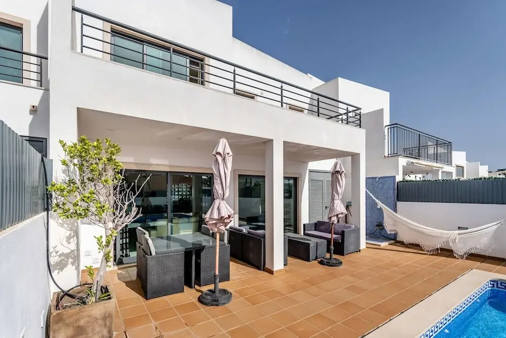 Villa Feliz Algarve with Private Pool - São Rafael