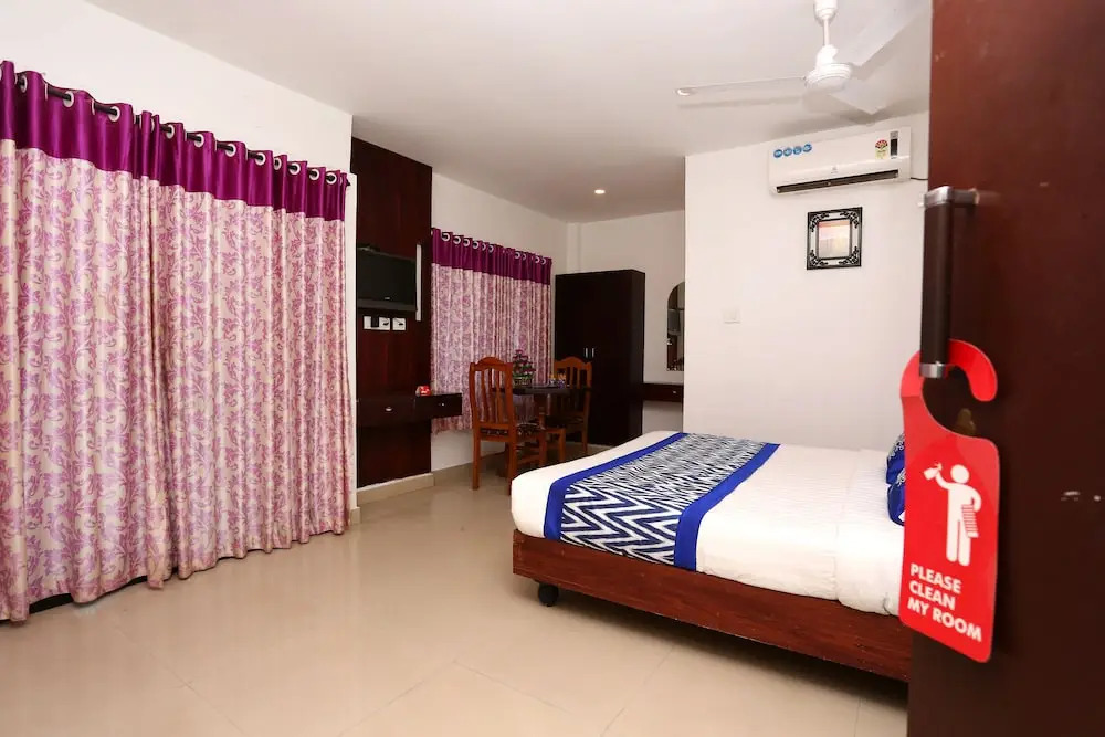 OYO 9417 Seaside Residency
