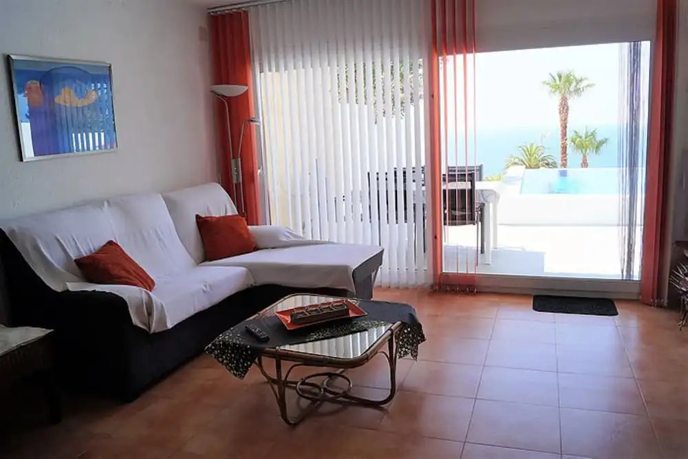 Villa - 3 Bedrooms with Pool and WiFi - 107928