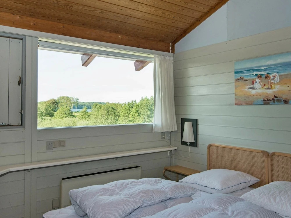 Well-Kept Holiday Home in Aabenraa Near Sea