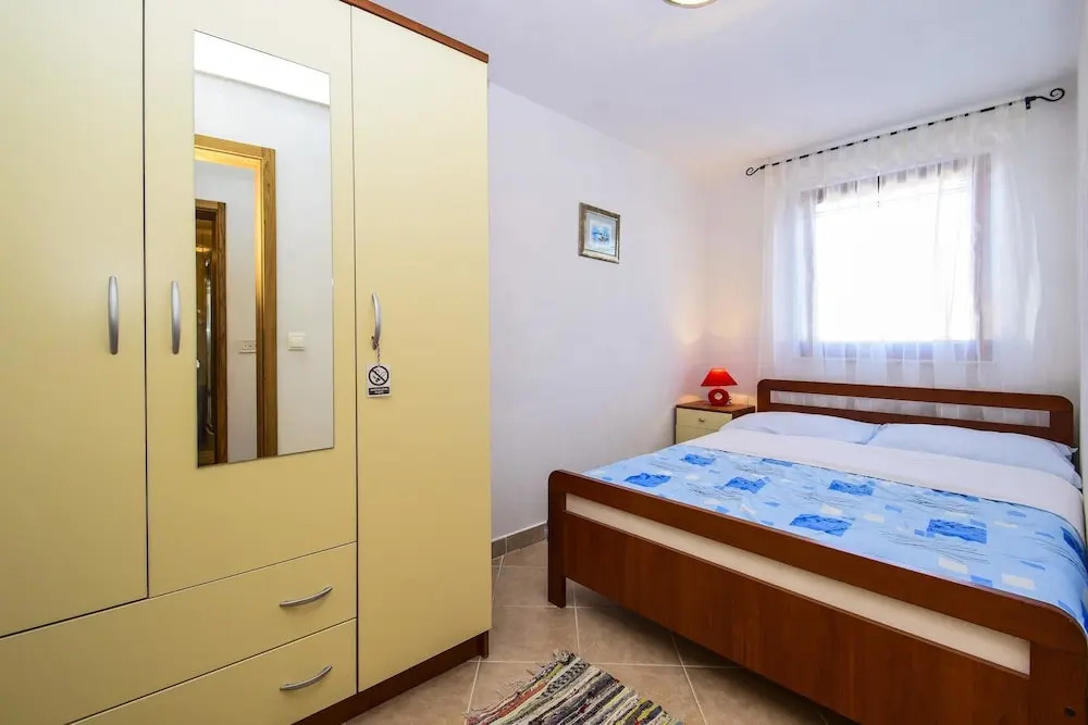 Apartments Lela Drage