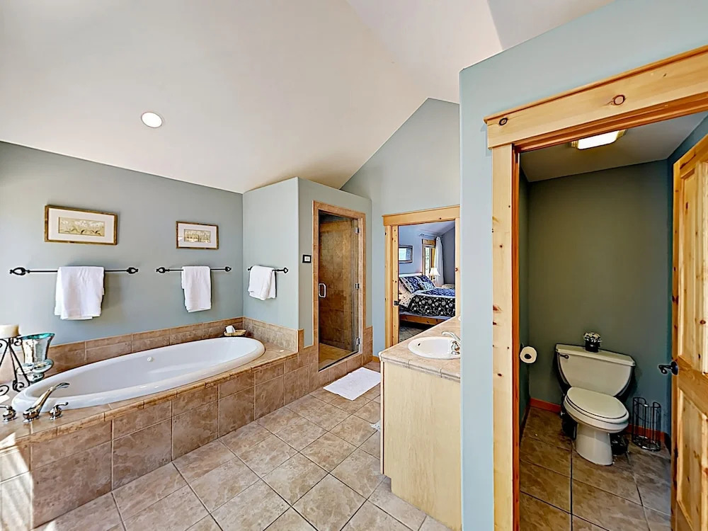 14550 Truckee - 4 Br Home