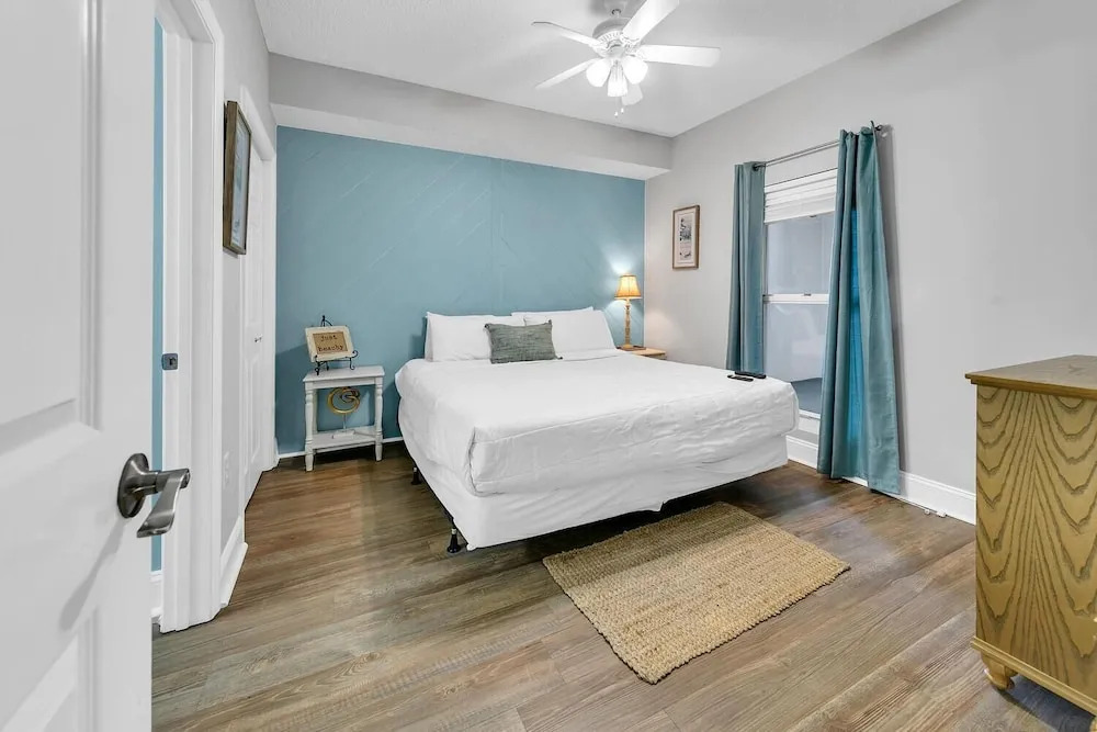 Majestic Beach Towers 1-2205
