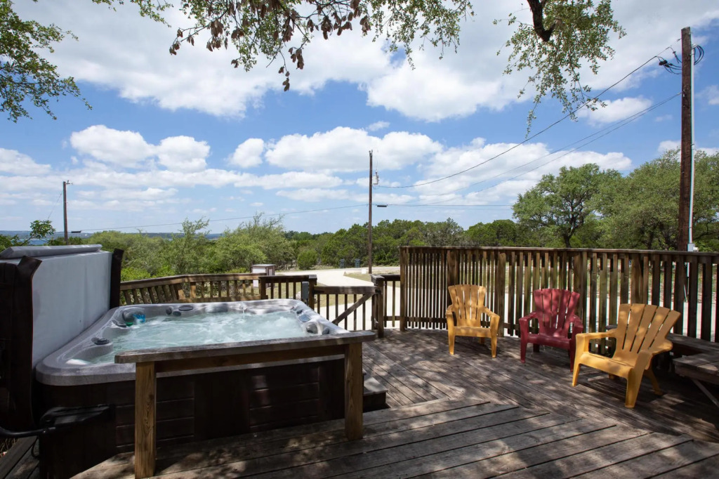 CL 1233 Villa at Canyon Lake
