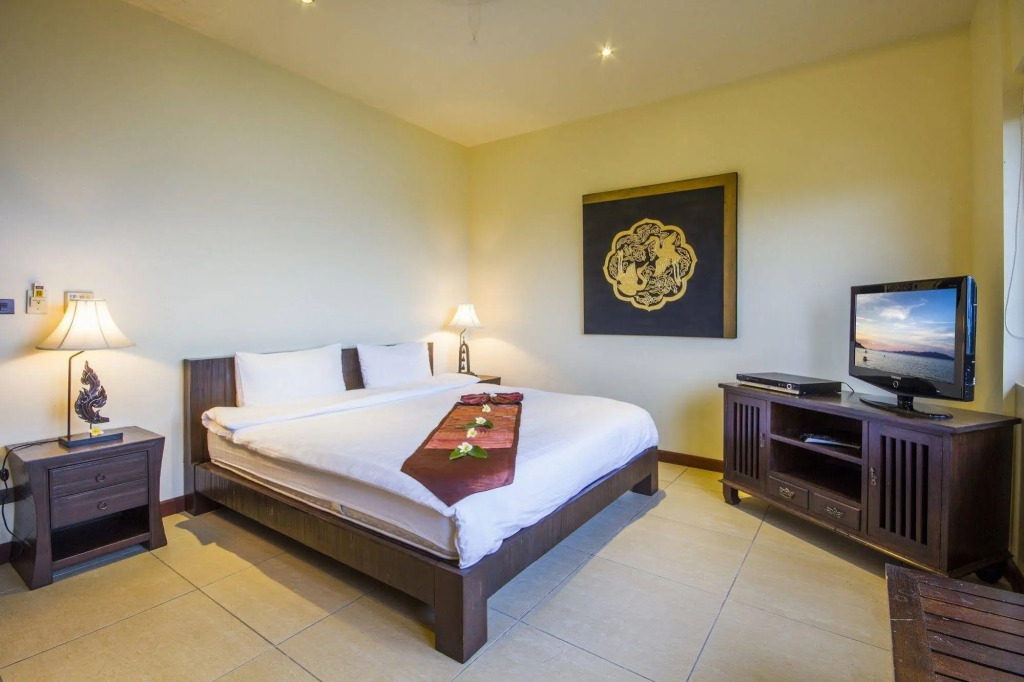 Baan Talay Sai Villa - Panoramic Views 300m to Beach