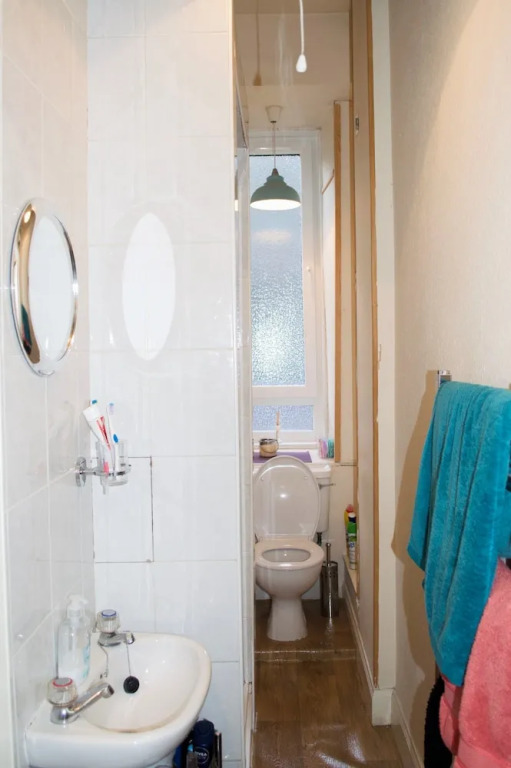 1 Bedroom Flat in the Gorgie Area