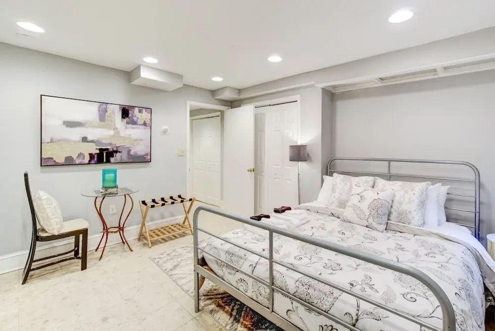 Logan Mansion Suite 2 2 Bedroom Apartment Hotel