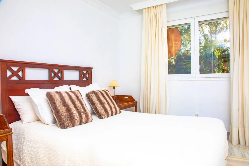 OleHolidays Jardines de Marbella Club