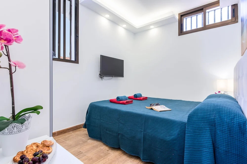 263Precious Bungalow with terrace