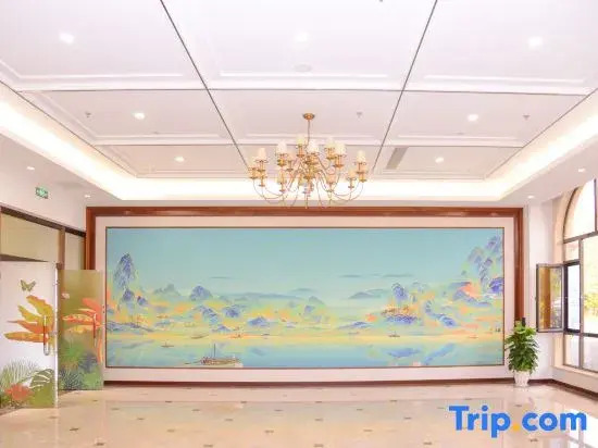 Longkou Nanshan Castle Hotel
