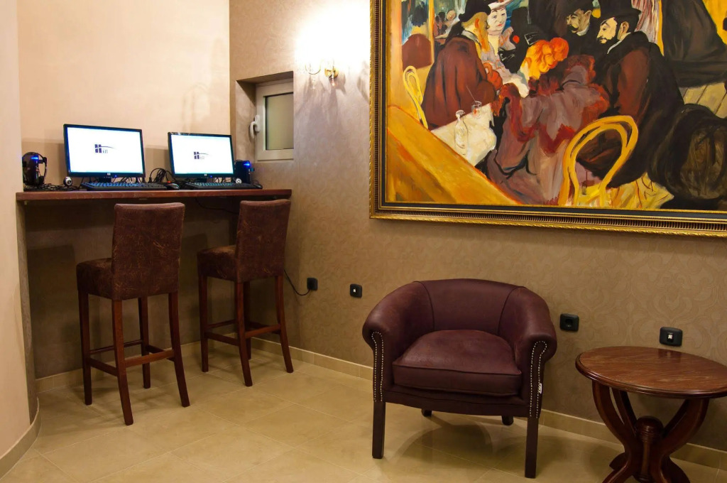 Hill Hotel Wellness & Spa
