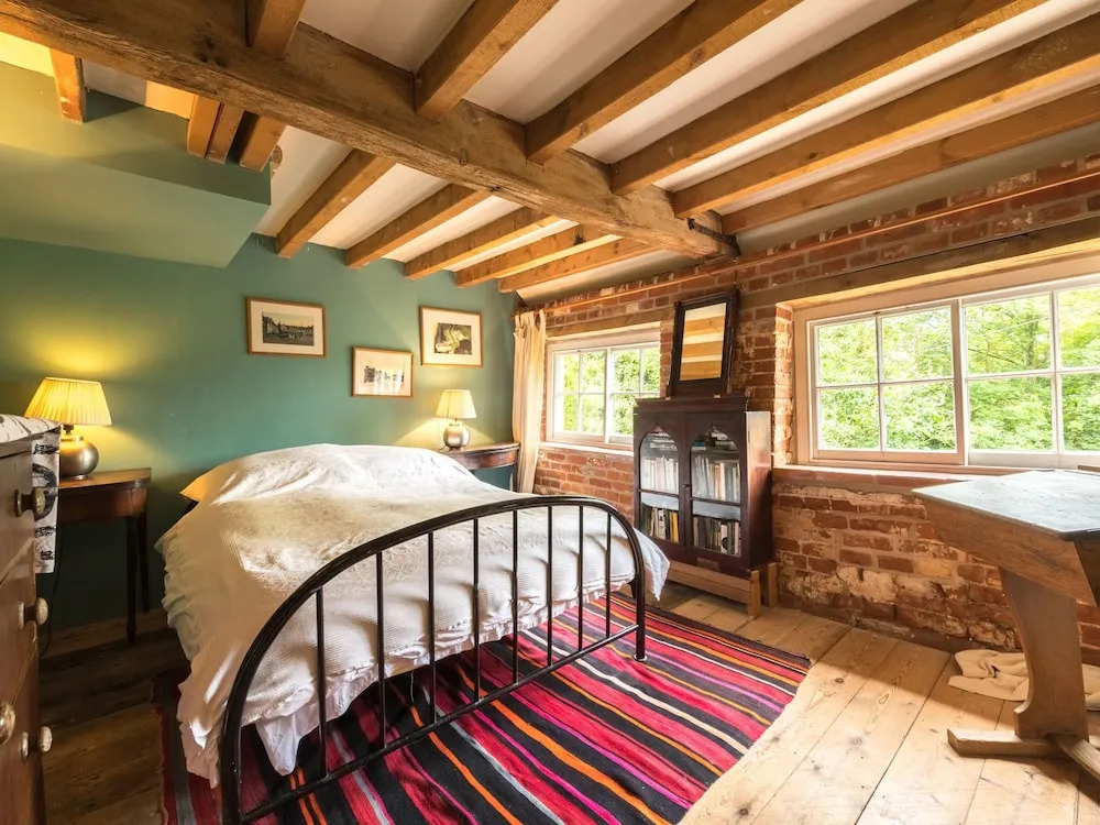 Rustic holiday home in Reepham with Garden