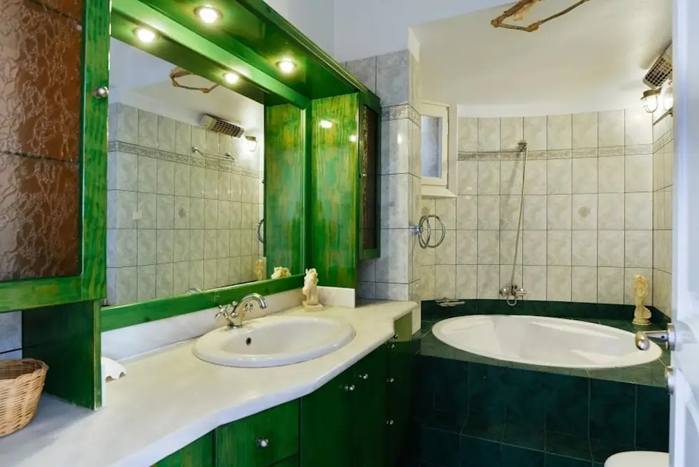 Charming 3-bedroom House in Tinos