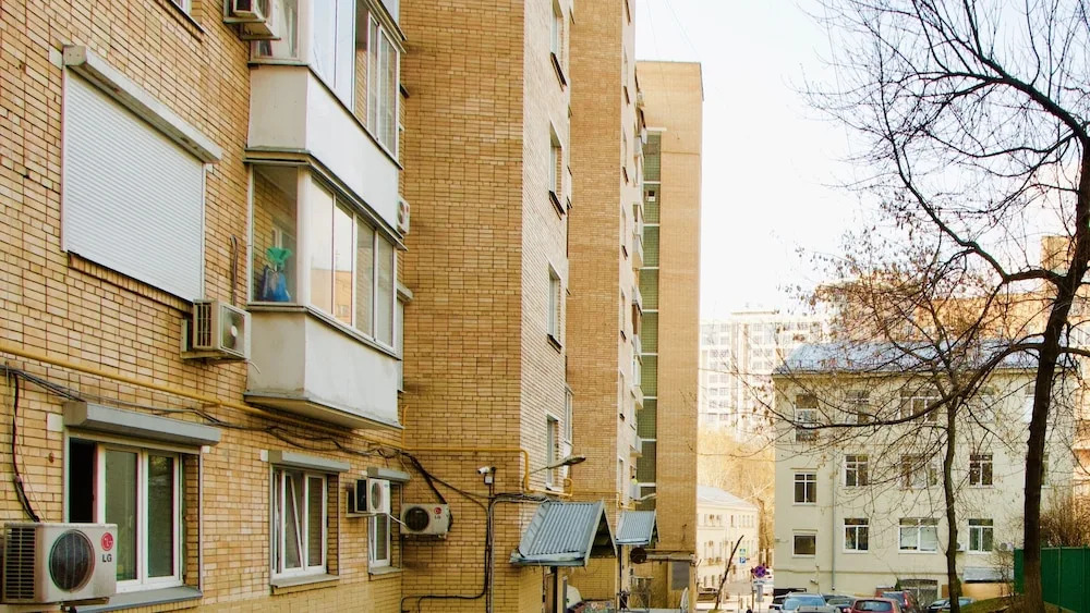 Апартаменты «LUXKV Смоленская»