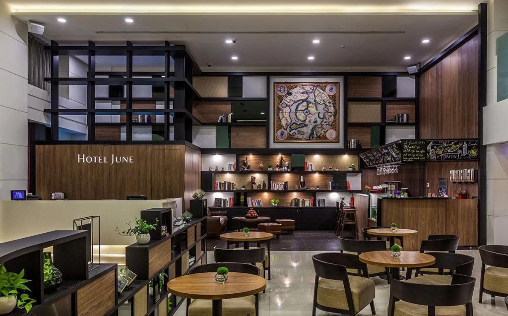CHECK inn Taipei Neihu