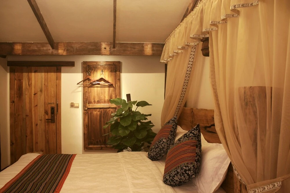 Xiangxi Cultural Inn in the Dream