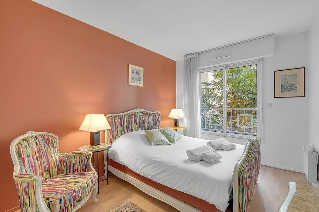 LES JARDINS DE L'OLYMPE - Appartement lumineux de 137m2
