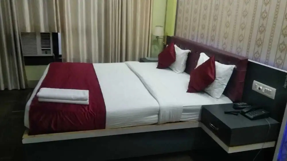 Pabitra Royal Regency