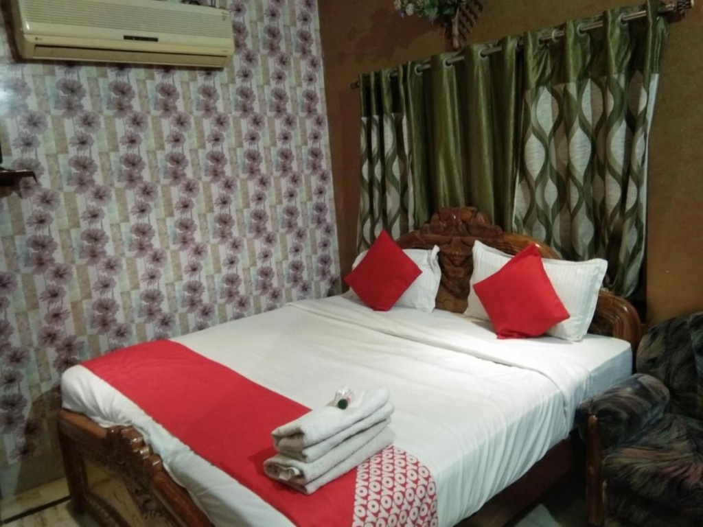 Hotel Rashmi Agra