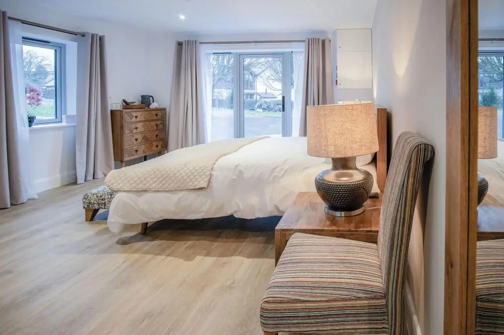 Suite 1 - Sleeping Giant Hotel - PEN Y CAE Inn