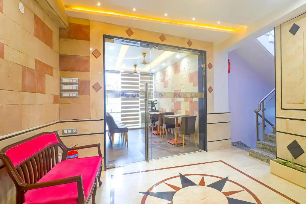 Fabhotel Ruklo