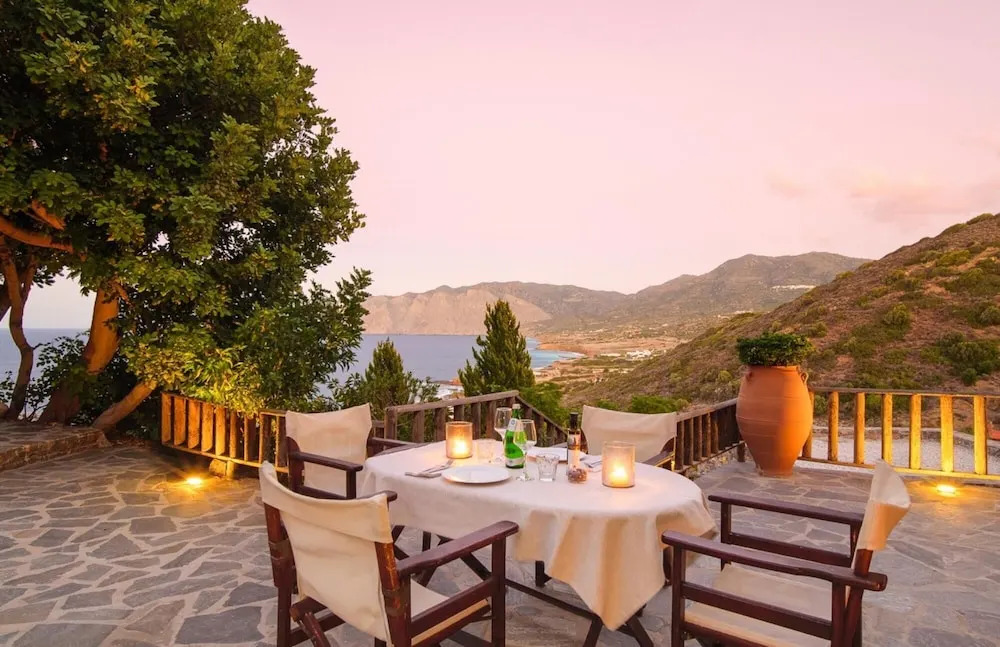 Villa Fegari - Delightful 1 Bedroom Stone House