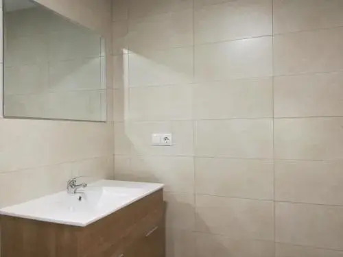 Beach sight 3 bedroom apartment