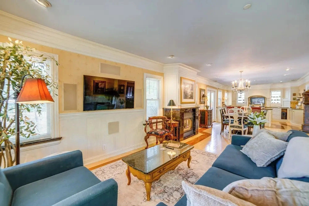 Charming Sonoma Wine Country Home Base w/ Extras