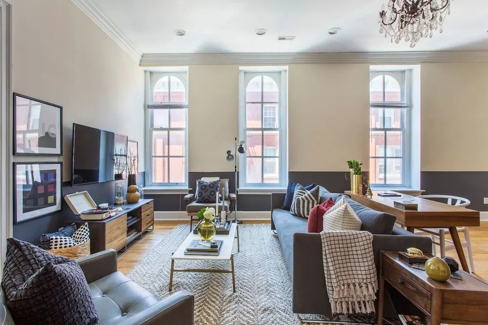 Chic 2br/1ba Apt Near the Liberty Bell by Domio!
