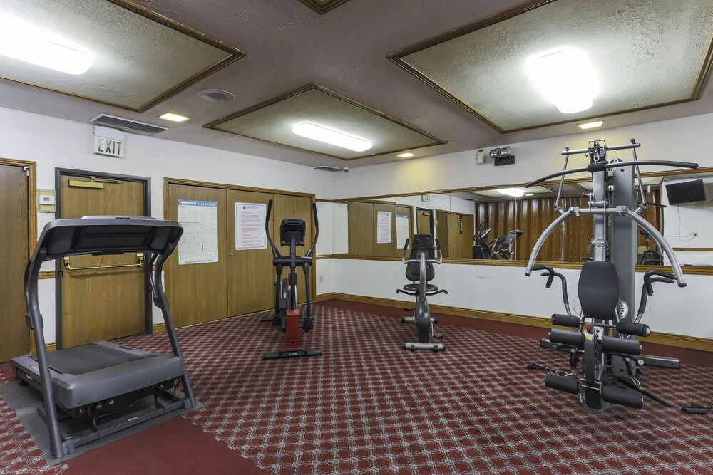 Airport Inn Hotel