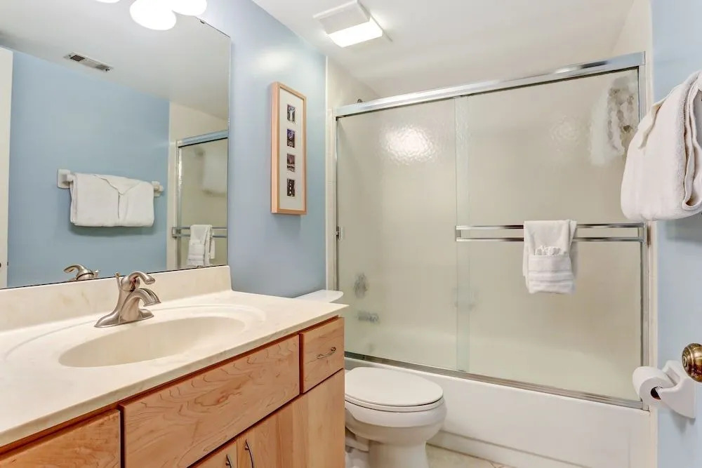 Coastal Condo with Ocean Viewing Pleasure by RedAwning