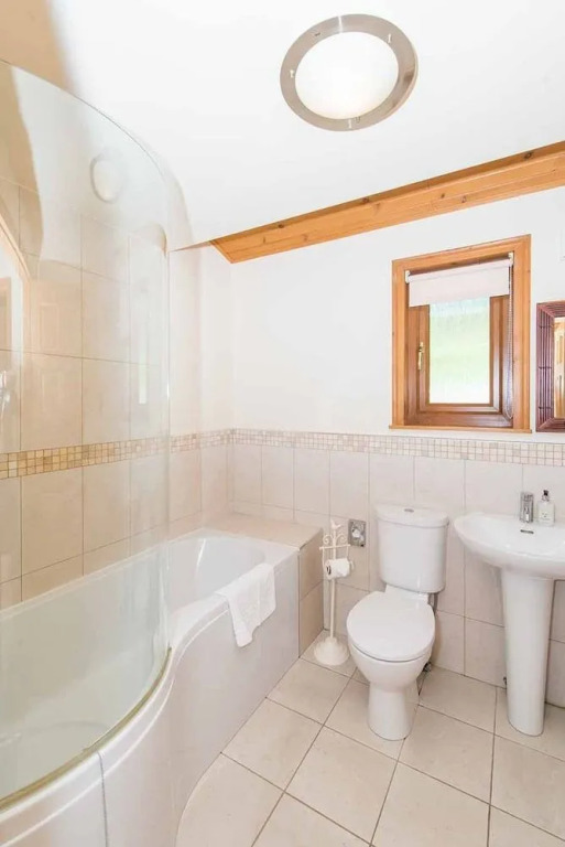 Mountain Ash Lodge